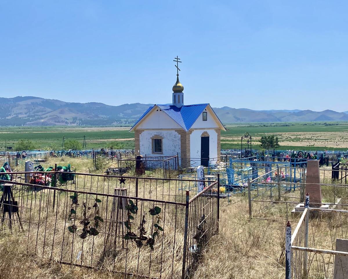 Часовня Покрова Пресвятой Богородицы на Старом кладбище, Новоселенгинск (Селенгинский район, Республика Бурятия). фасады, Вид с СЗ