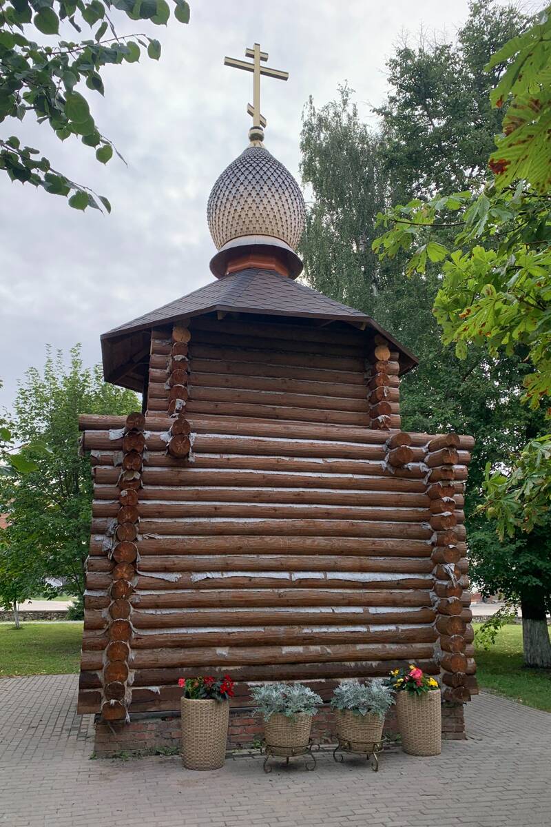 Часовня Успения Пресвятой Богородицы, Сапожок (Сапожковский район, Рязанская область). фасады
