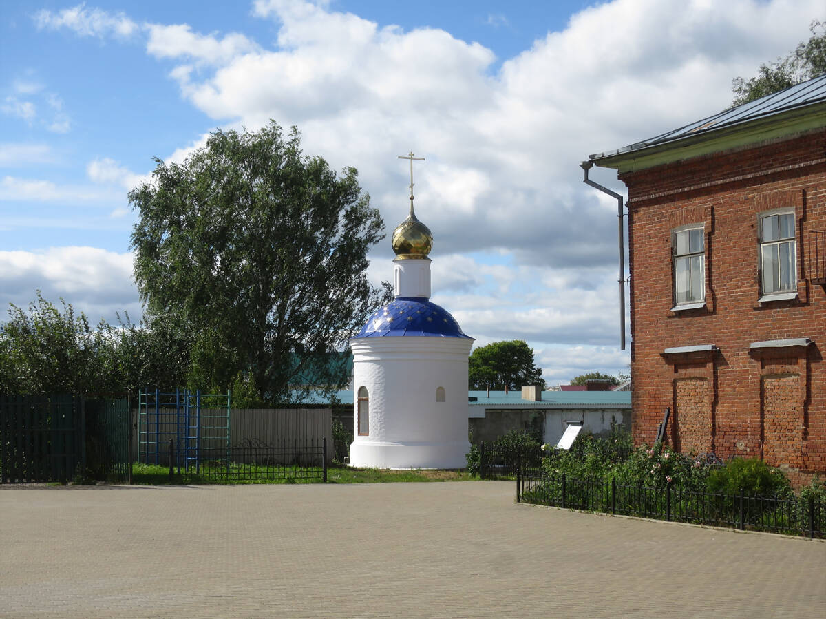 Богоявленский монастырь. Часовня (строящаяся), Углич (Угличский район, Ярославская область). фасады