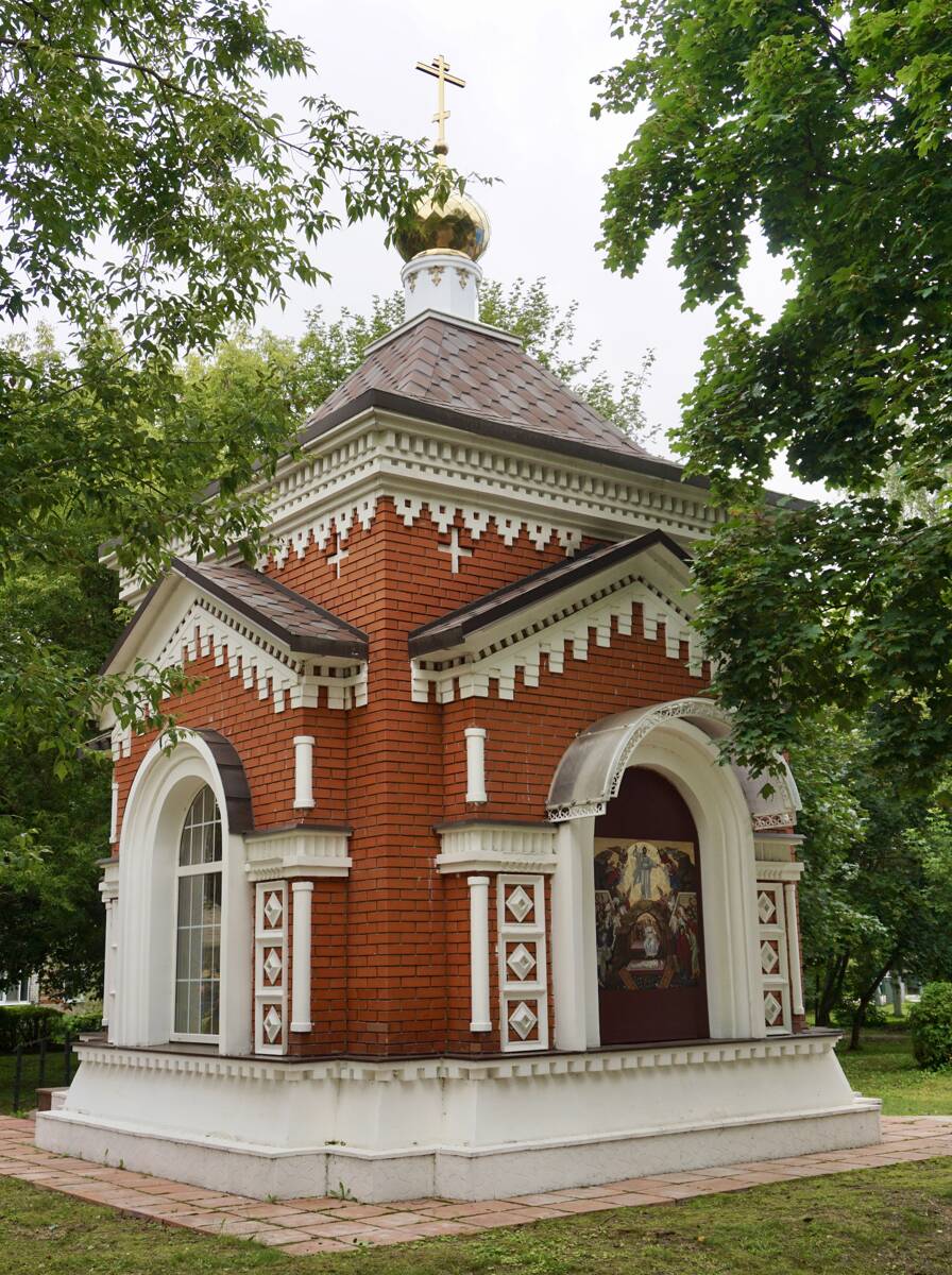Часовня Двенадцати апостолов, Рыбхоз (Богородский городской округ, Московская область). фасады