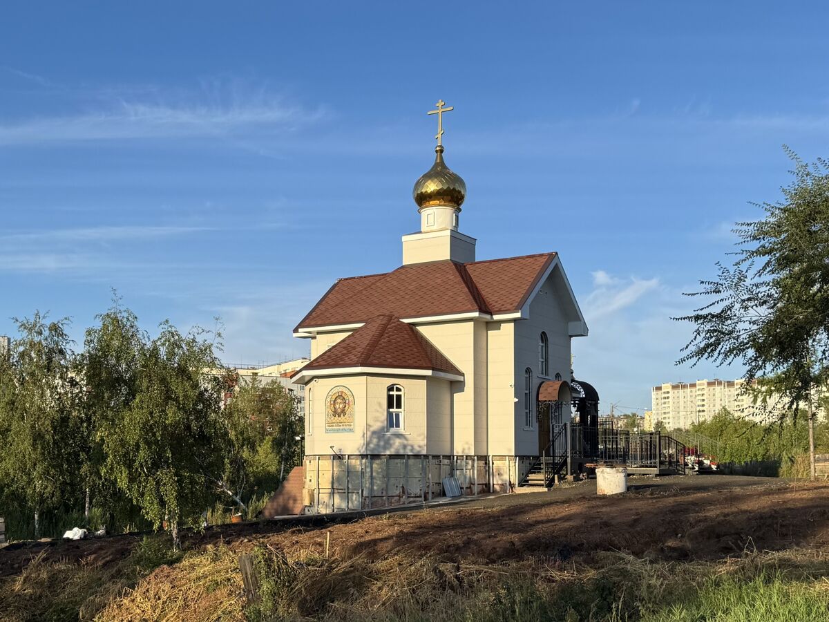 Церковь Богоявления Господня, Братск (Братский район, Иркутская область). фасады, Вид с северо-востока