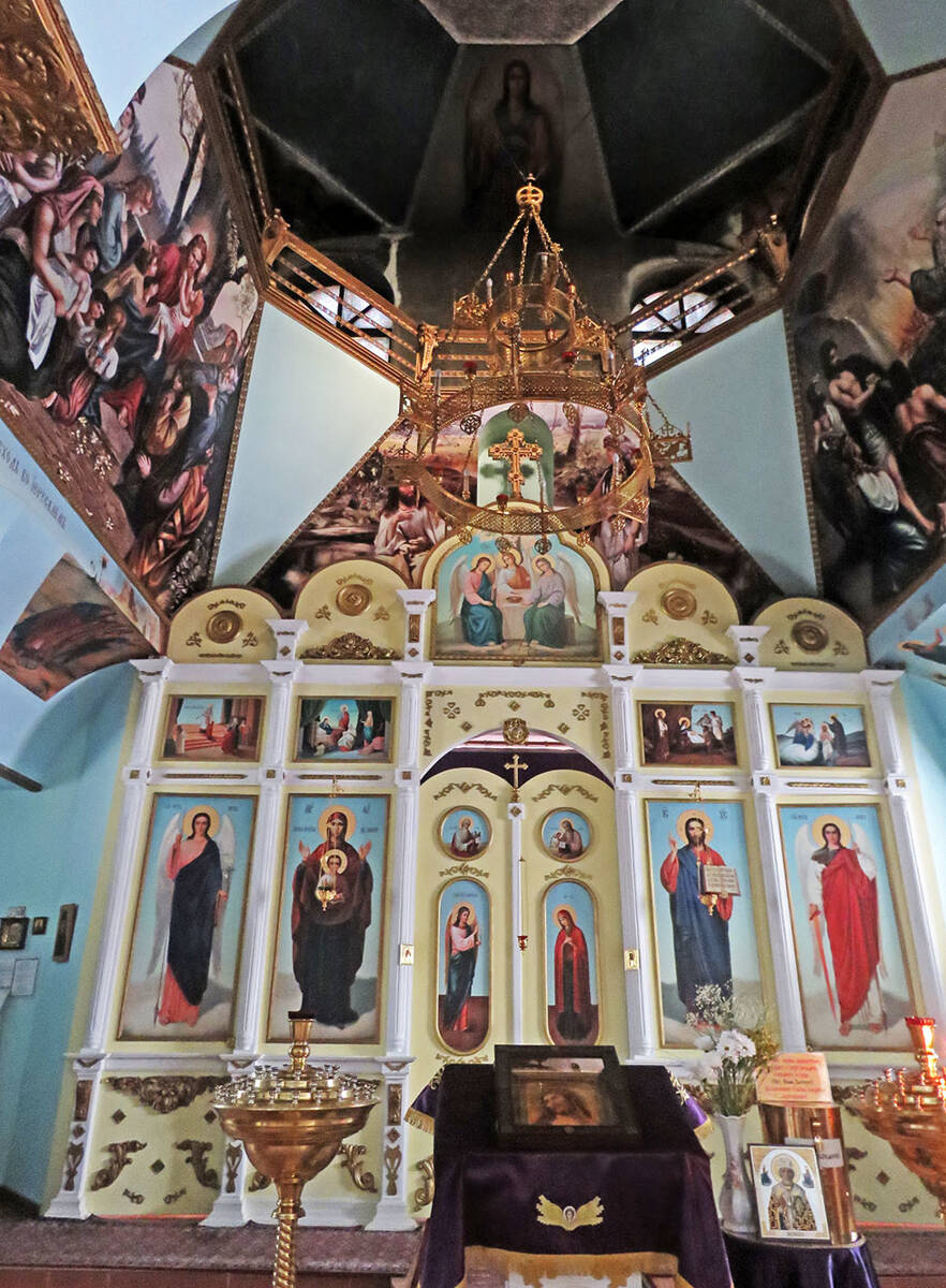 Церковь Троицы Живоначальной, Тура (Эвенкийский район, Красноярский край). интерьер и убранство