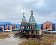 Церковь Троицы Живоначальной, Вид с ЮВ, Сабетта, Ямальский район, Ямало-Ненецкий автономный округ