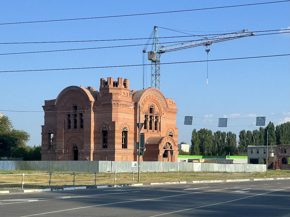 Вид с северо-запада, документальные фотографии. Церковь Успения Пресвятой Богородицы (строящаяся), Балашов (Балашовский район, Саратовская область)