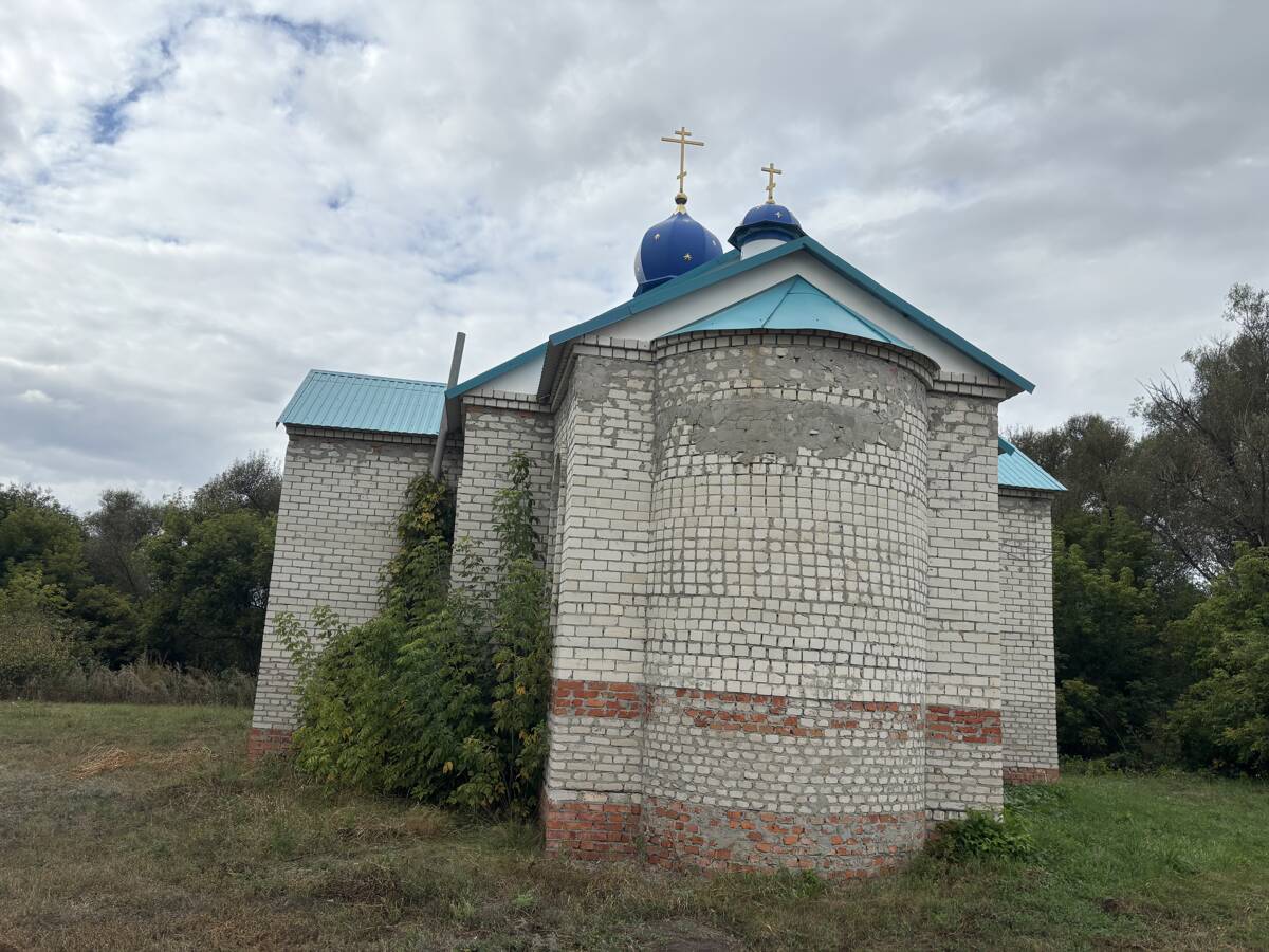 Церковь Николая Чудотворца (новая), Первомайское (Безобразовка) (Калининский район, Саратовская область). фасады