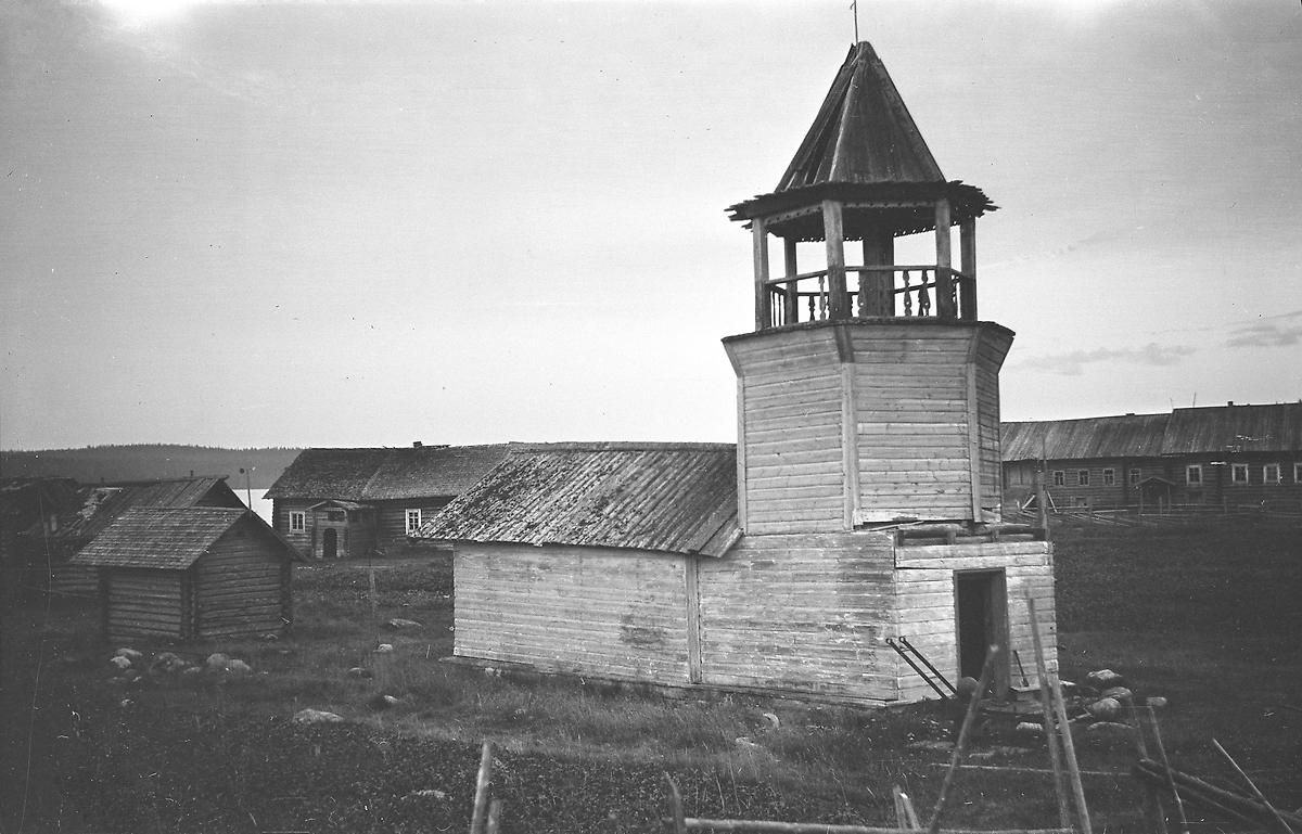 Фото 1941 года из архива SA-Kuva. Автор M. Voipio, архивная фотография. Неизвестная часовня, Муйозеро, урочище (Муезерский район, Республика Карелия)