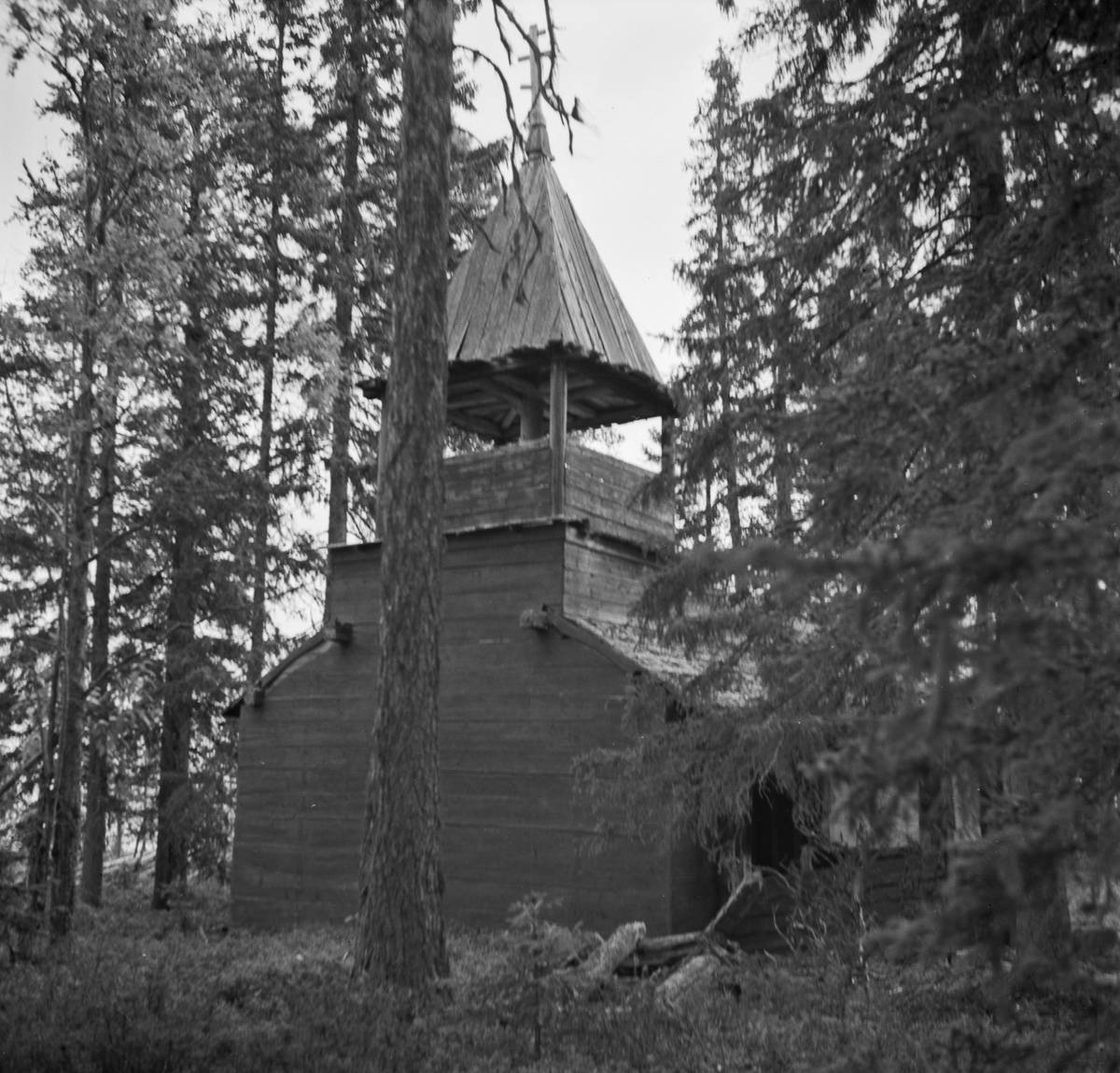 Неизвестная часовня, Минозеро, территория (Костомукша, город, Республика Карелия). архивная фотография, Фото 1943 года с сайта www.finna.fi. Автор Väinö Kaukonen