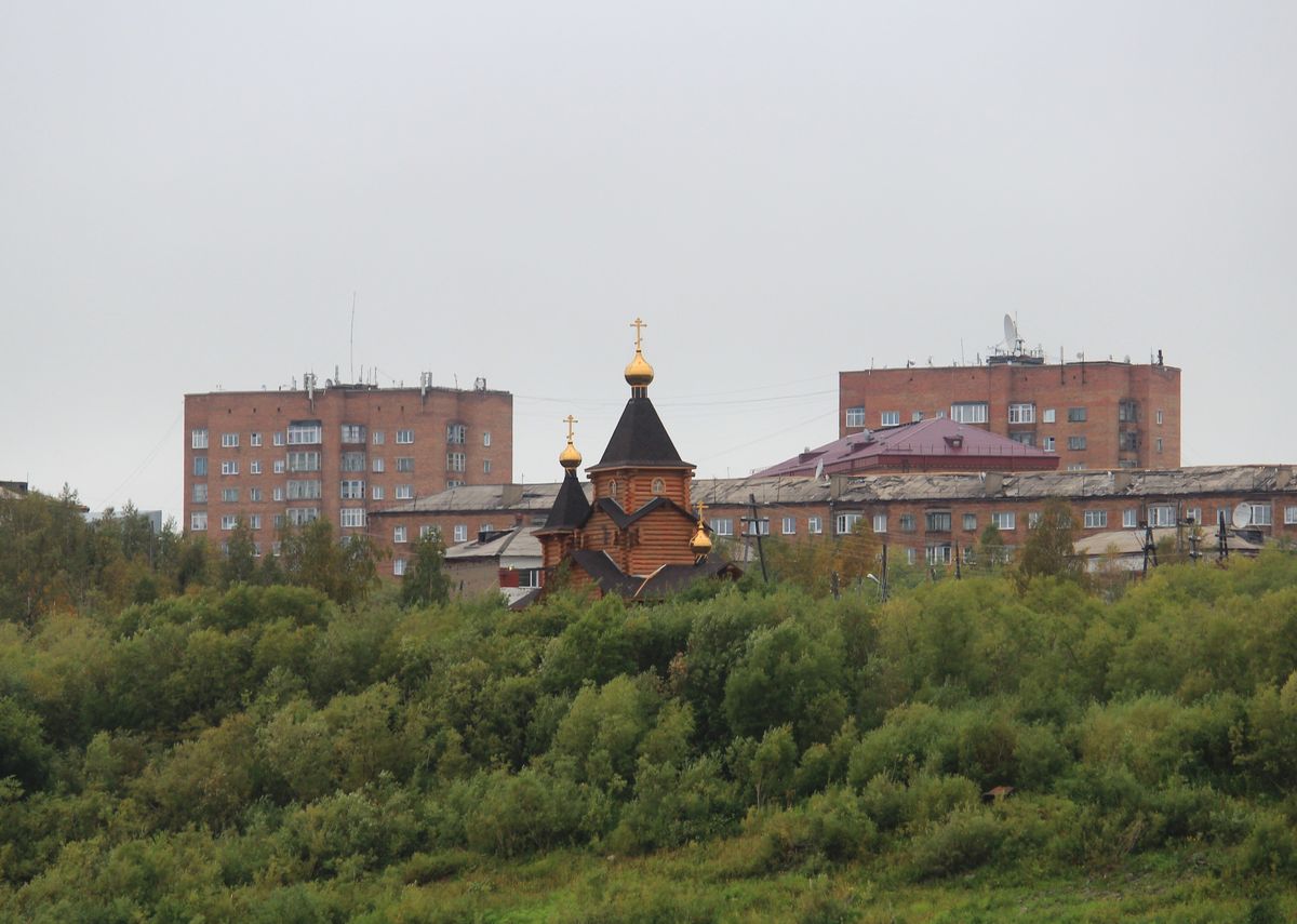 Церковь Александра Невского, Игарка (Туруханский район, Красноярский край). общий вид в ландшафте, Вид с востока с Игарской протоки