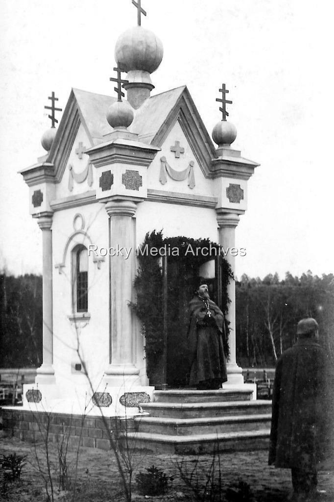 Неизвестная часовня в лагере военнопленных Шнайдемюль, Пила (Великопольское воеводство, Польша). архивная фотография, Фото периода Первой мировой войны с интернет-аукциона