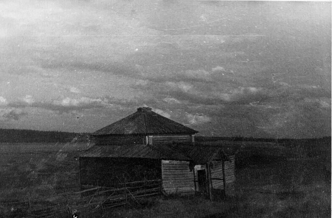 Часовня Зосимы и Савватия, Пертема (Онежский район, Архангельская область). архивная фотография, Фото 1970-х годов из паспорта ОКН. kartarf.ru