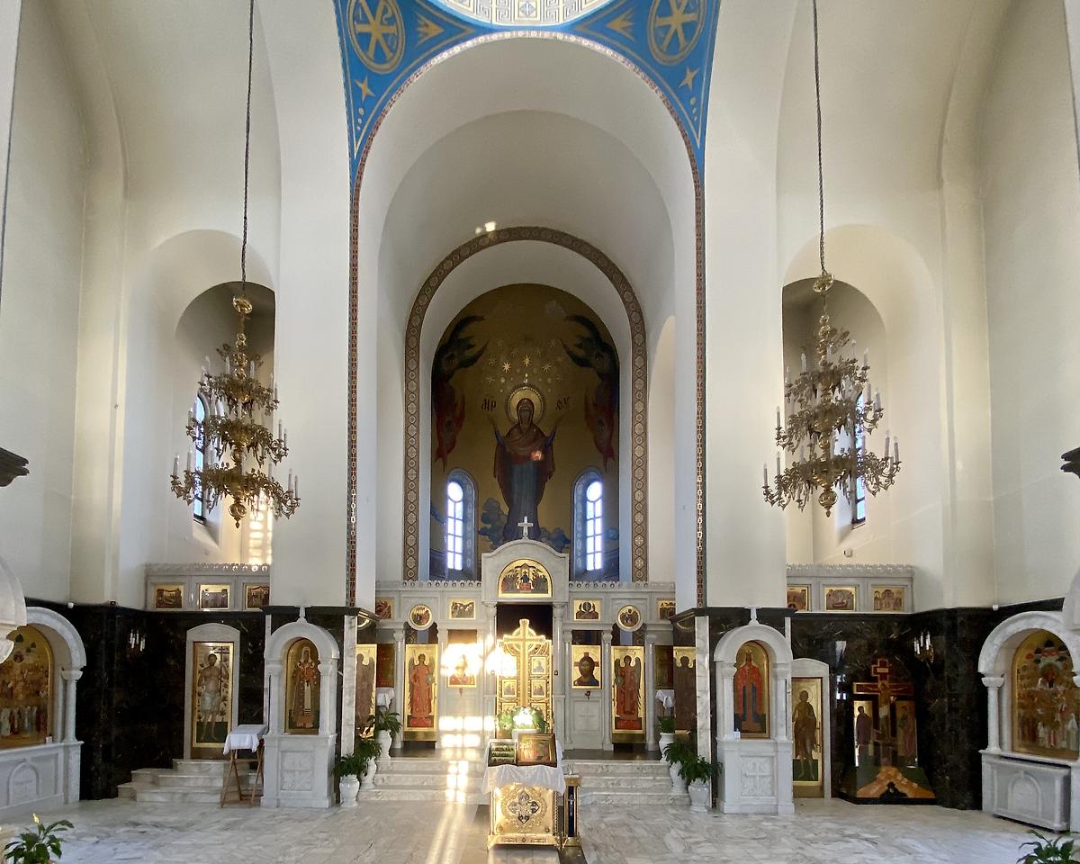 Вид на алтарь, интерьер и убранство. Церковь Казанской иконы Божией Матери, Кемерово (Кемерово, город, Кемеровская область)