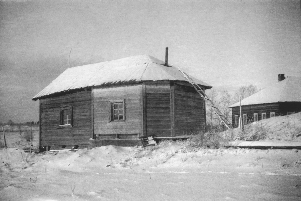 Часовня Варлаама Хутынского, Шитики, урочище (Медвежьегорский район, Республика Карелия). архивная фотография, Фото 1942 года из фондов Kansallisarkisto. Автор Lars Pettersson