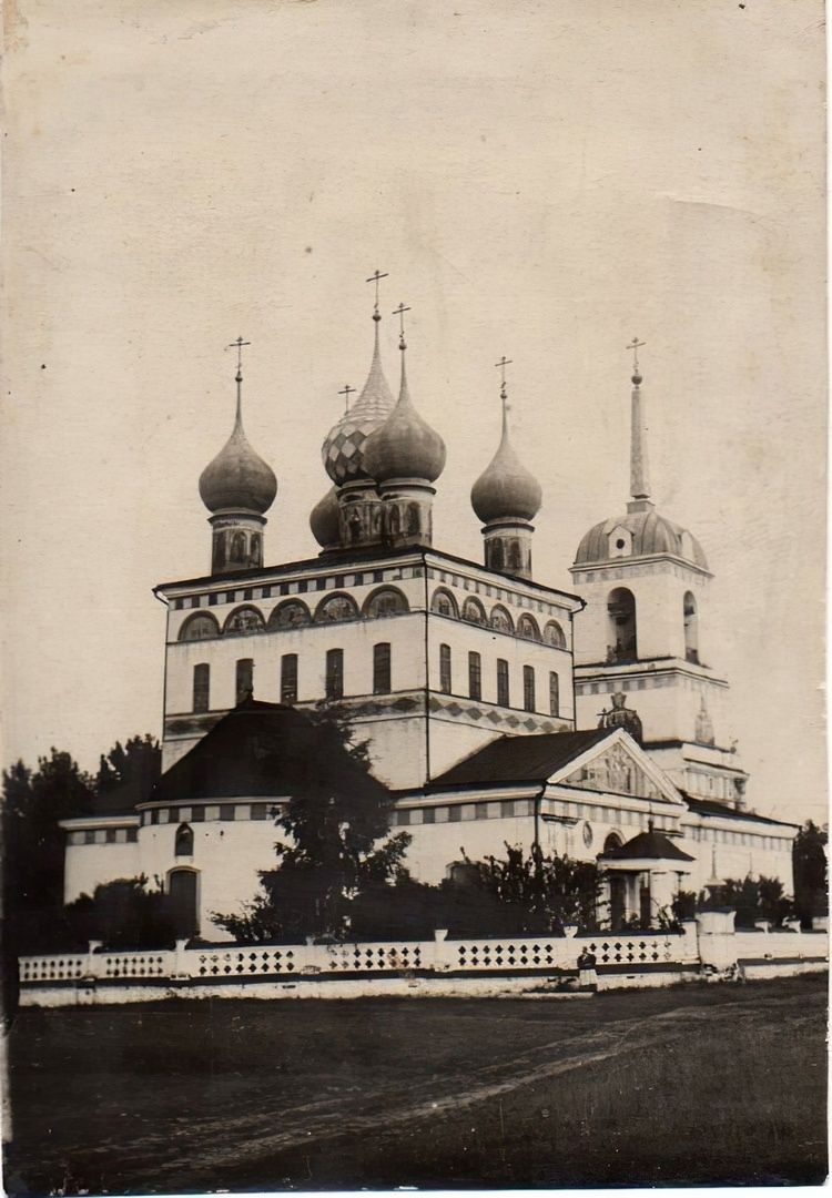 Церковь Смоленской иконы Божией Матери, Якушево (Пестяковский район, Ивановская область). архивная фотография, Смоленская церковь. Начало XX века.