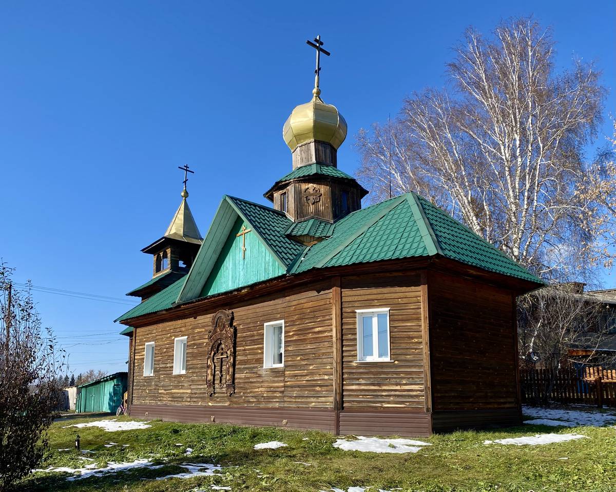 Церковь Троицы Живоначальной (новая), Залесово (Залесовский район, Алтайский край). фасады, Вид с ЮВ