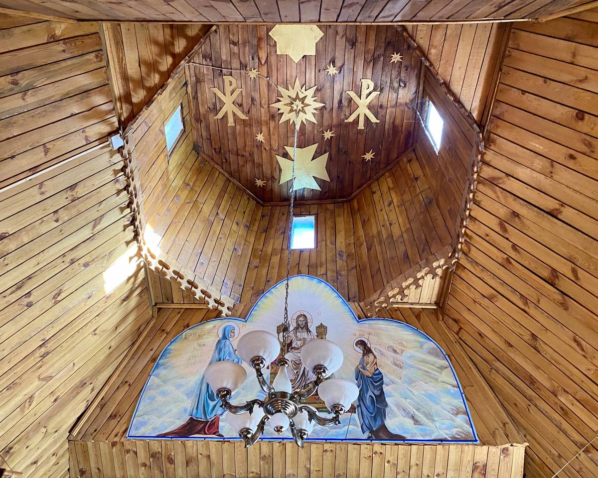 Церковь Троицы Живоначальной (новая), Залесово (Залесовский район, Алтайский край). интерьер и убранство, Свод храма