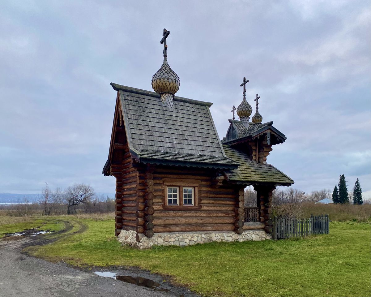 Часовня Трёх Святителей Великих, Новотырышкино (Смоленский район, Алтайский край). фасады, Северный фасад