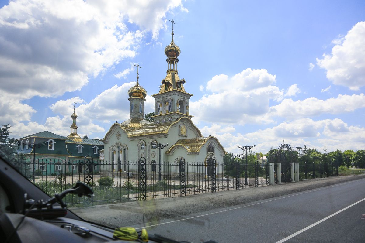 Церковь Троицы Живоначальной, Шульгинка (Старобельский район, Украина, Луганская область). фасады