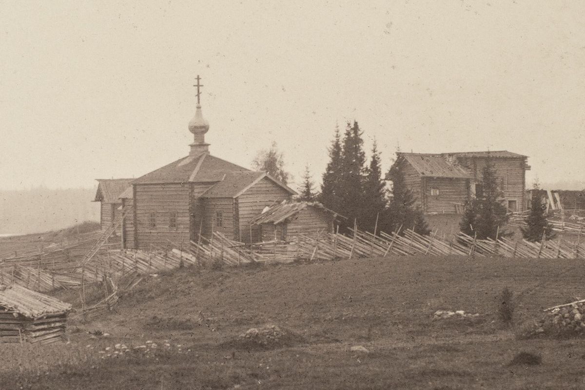 Церковь Спаса Нерукотворного Образа, Ладвозеро (Костомукша, город, Республика Карелия). архивная фотография, Фрагмент фото 1894 года с сайта www.finna.fi. Автор Into Konrad Inha