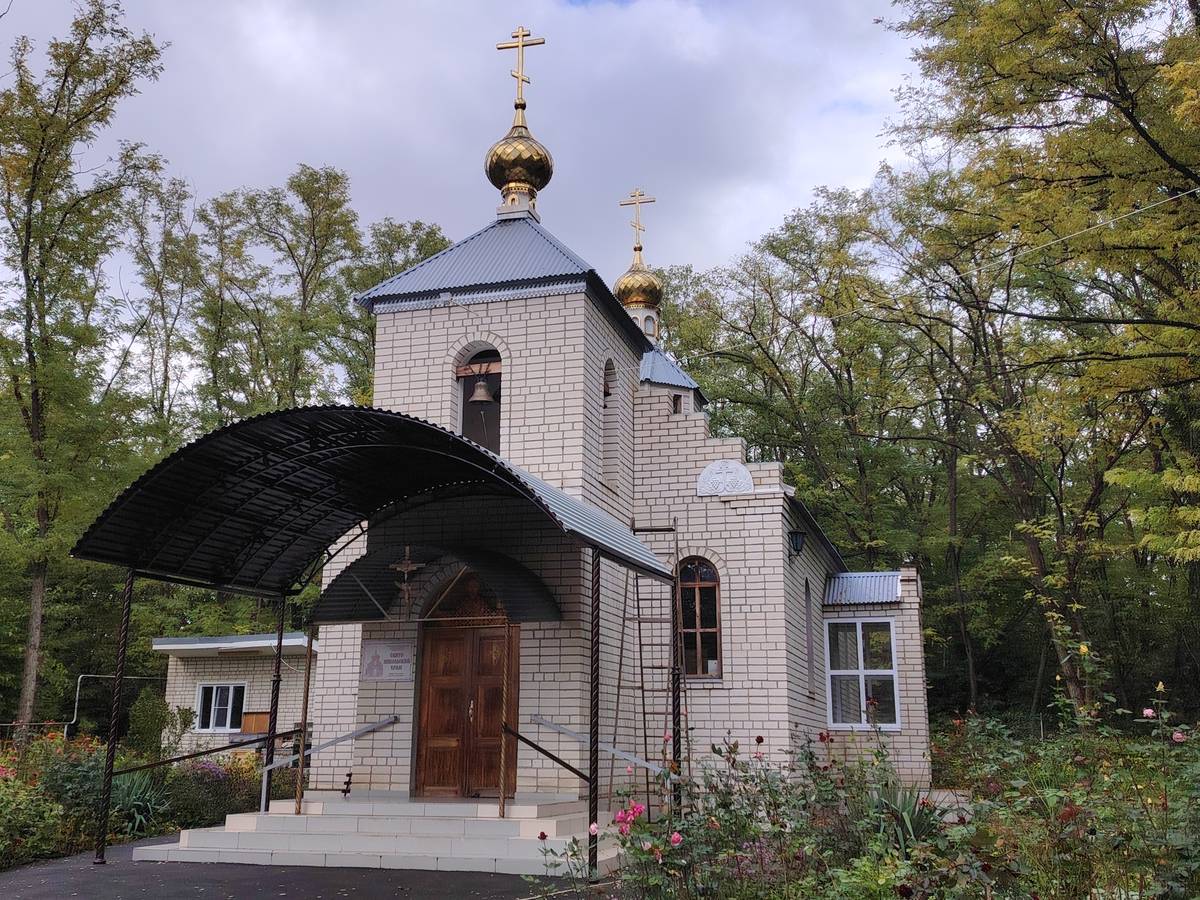 Церковь Николая Чудотворца, Широбоков (Изобильненский район, Ставропольский край). фасады