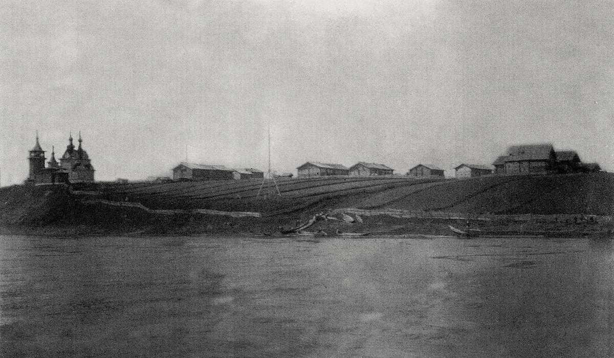 Церкви Пиринемского прихода в 1927 г. Фото из фондов Рукописного отдела ИРЛИ РАН, архивная фотография. Храмовый комплекс Пиринемского прихода, Пиринемь (Пинежский район, Архангельская область)