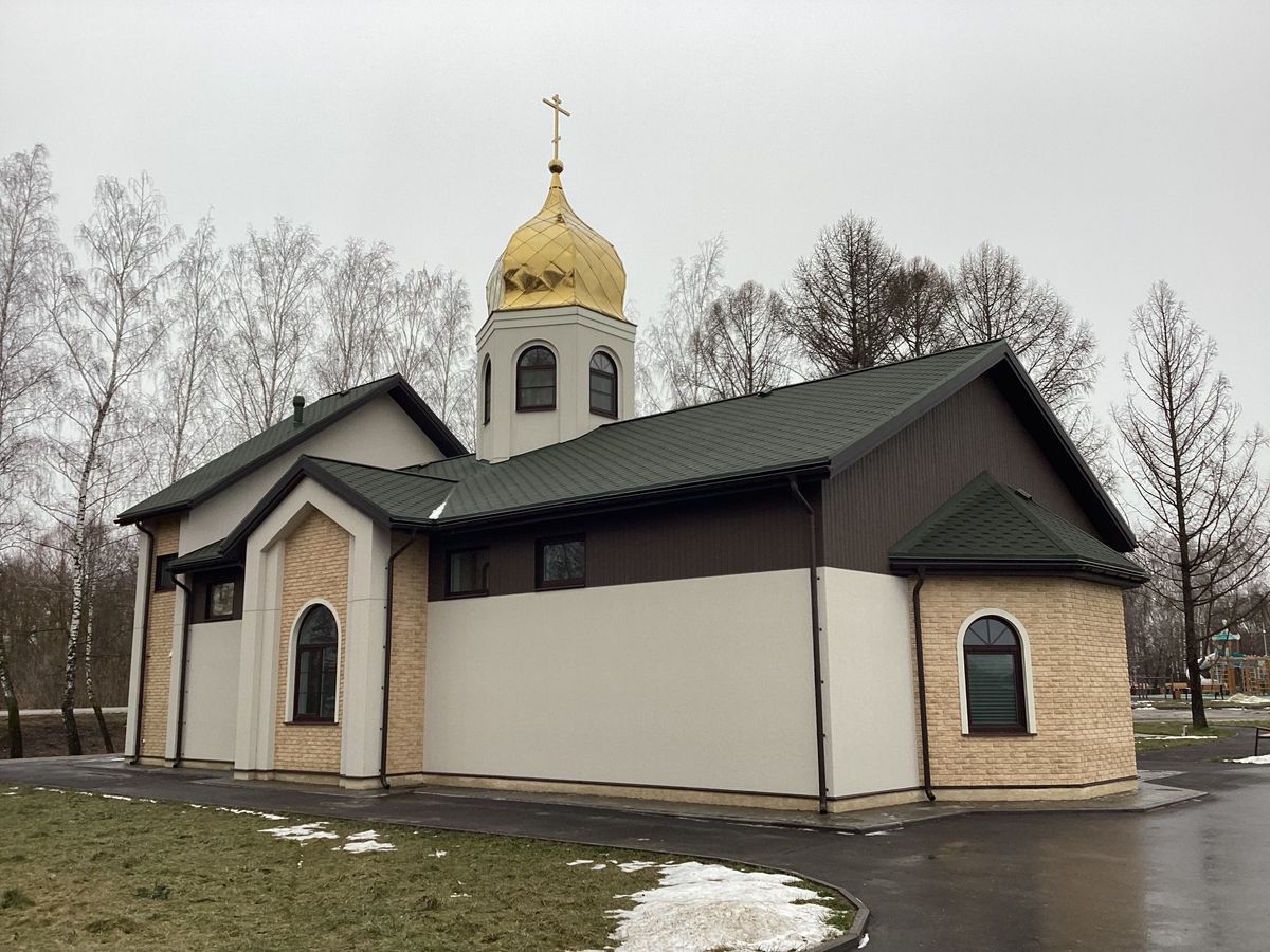 Церковь Серафима Саровского, Пахомово (Заокский район, Тульская область). фасады, Вид с юго-востока