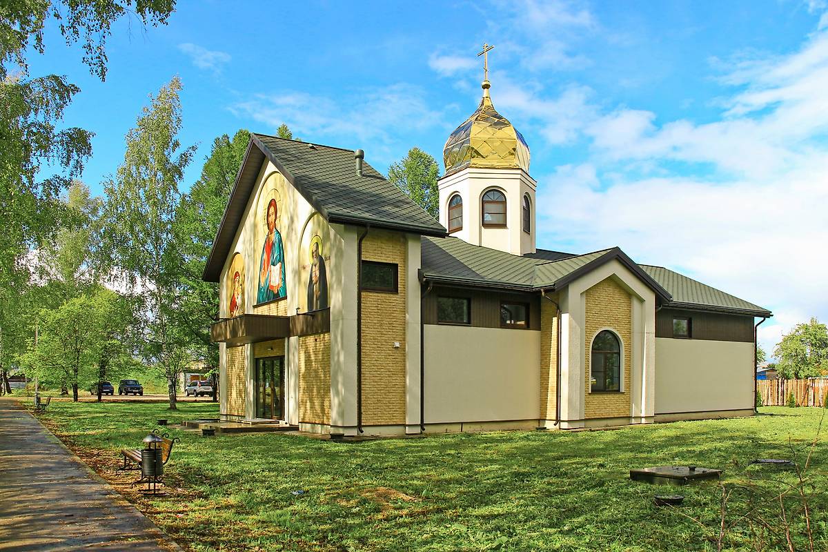 фасады. Церковь Серафима Саровского, Пахомово (Заокский район, Тульская область)