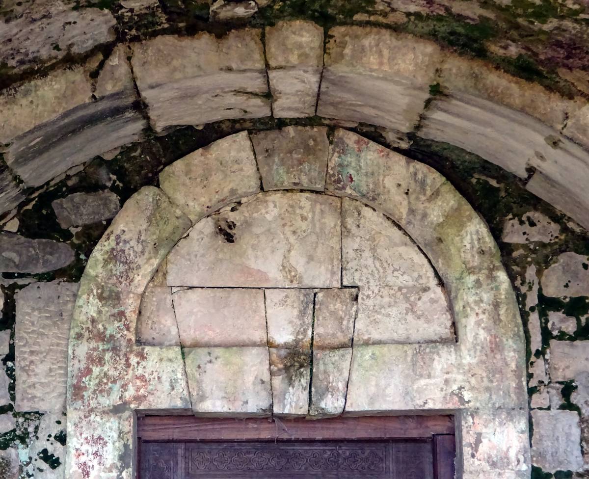 архитектурные детали. Неизвестная церковь, Гумрыш (Абхазия, Прочие страны)