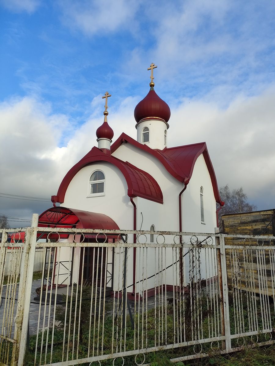 фасады. Церковь Новомучеников и исповедников Церкви Русской в СНТ Оболдино, Королёв (Пушкинский район и гг. Ивантеевка, Королёв, Московская область)