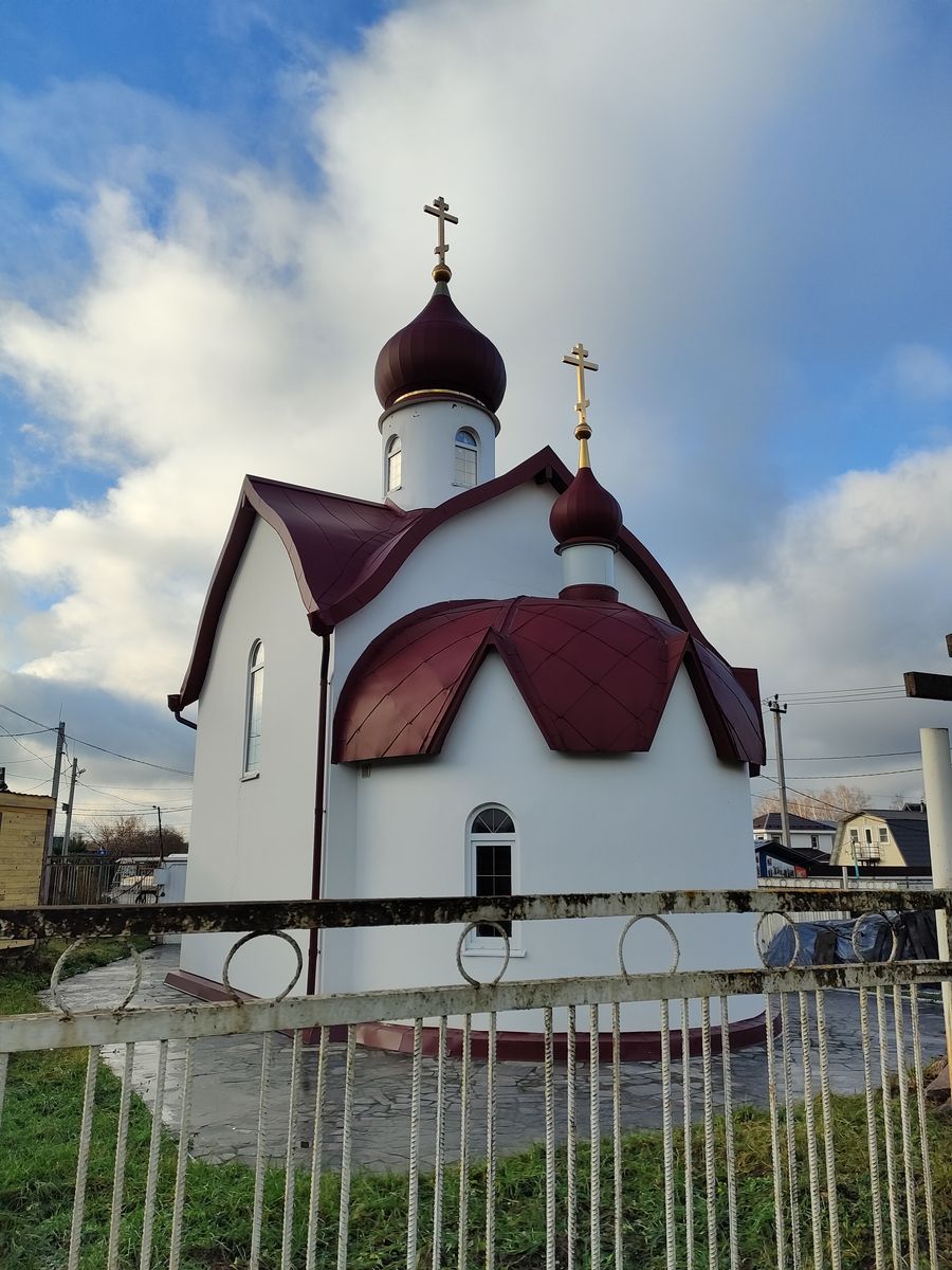 фасады. Церковь Новомучеников и исповедников Церкви Русской в СНТ Оболдино, Королёв (Пушкинский район и гг. Ивантеевка, Королёв, Московская область)