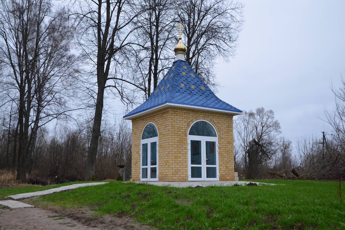 Вид с северо-запада, фасады. Неизвестная часовня, Рубча (Жирятинский район, Брянская область)
