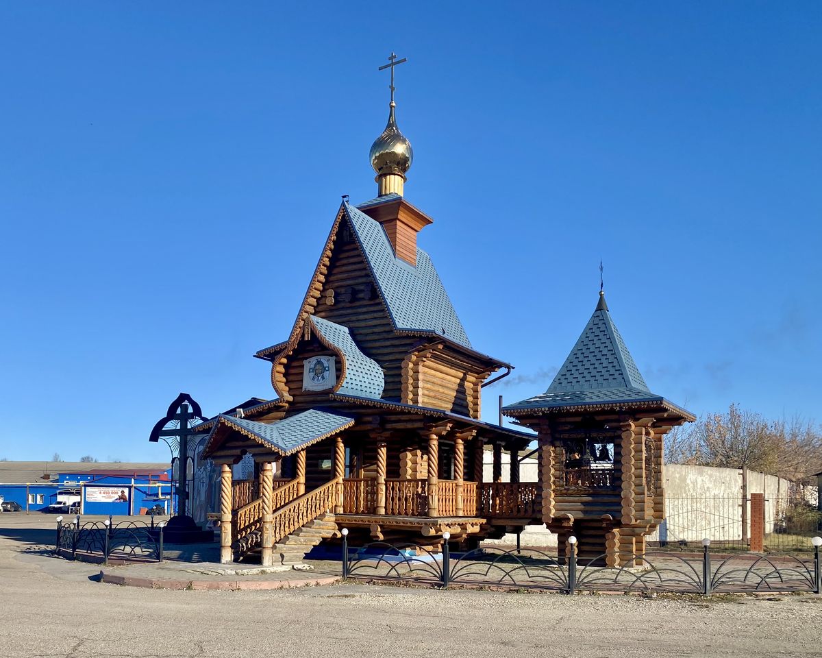 Вид комплекса с запада, фасады. Часовня Константина и Елены, Анжеро-Судженск (Анжеро-Судженск, город, Кемеровская область)