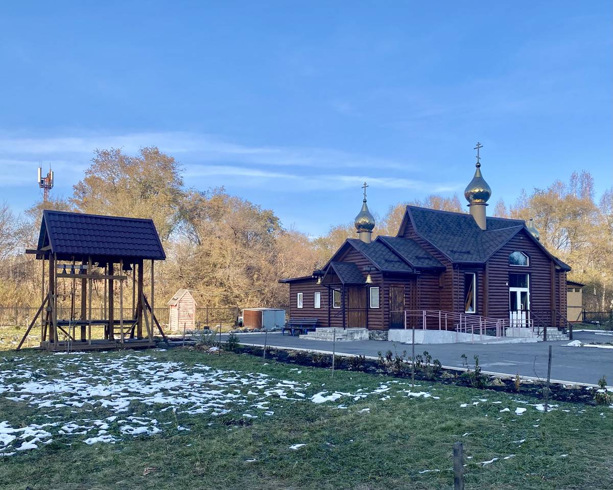 Храм со звонницей, дополнительная информация. Церковь Космы и Дамиана Римских, Прокопьевск (Прокопьевский район и г. Прокопьевск, Кемеровская область)