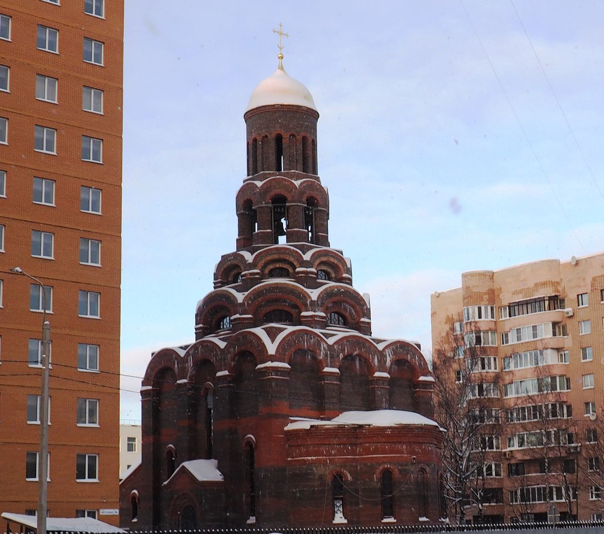 фасады. Церковь Сергия Радонежского при Военной академии связи имени С.М. Будённого, Калининский район (Санкт-Петербург, г. Санкт-Петербург)