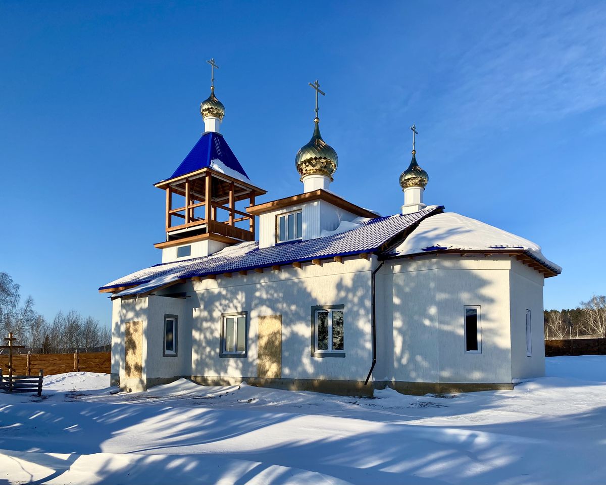 Вид с ЮВ, фасады. Церковь Пантелеймона Целителя, Светлая (Емельяновский район, Красноярский край)