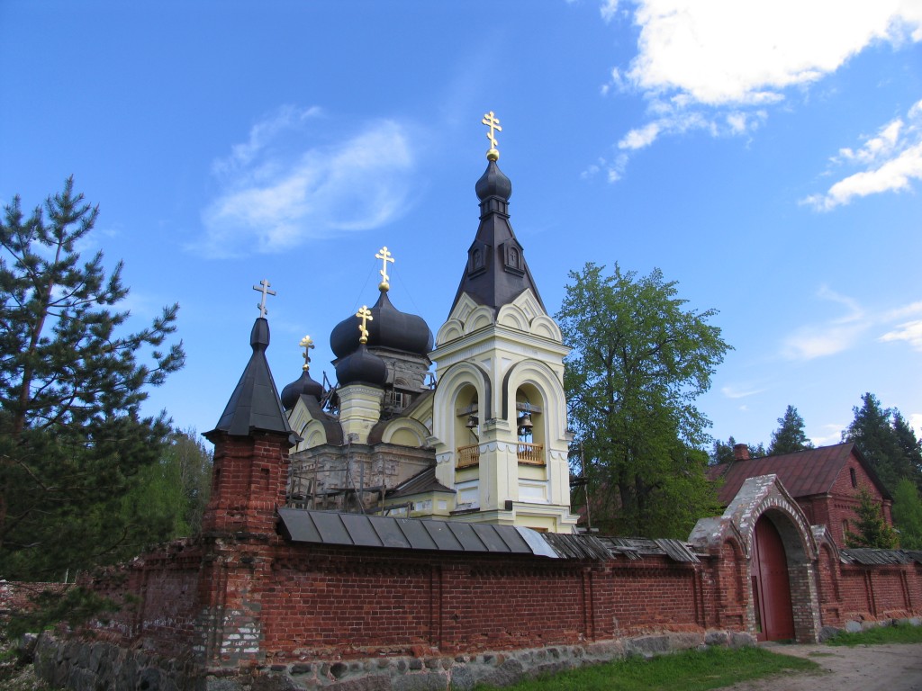 фасады. Рождества Пресвятой Богородицы Коневский монастырь. Коневский скит, Коневец, остров (Приозерский район, Ленинградская область)
