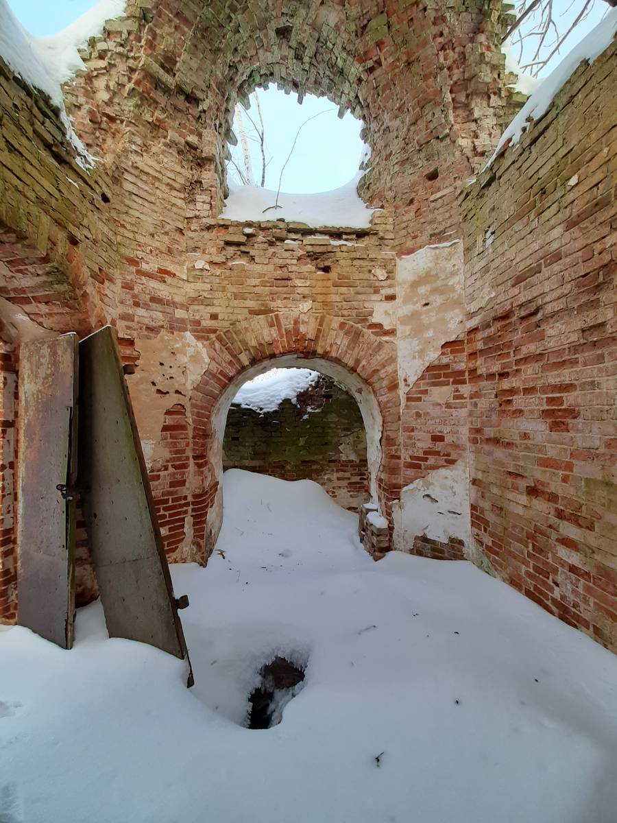 интерьер и убранство. Неизвестная часовня, Разрытое (Мглинский район, Брянская область)