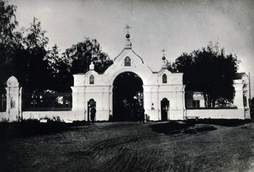 Фото 1910-х гг., архивная фотография. Церковь Троицы Живоначальной, Шуя (Шуйский район, Ивановская область)