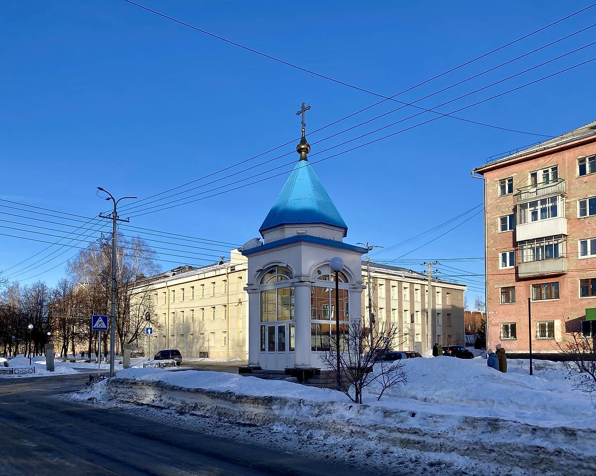 Вид с ЮЗ, фасады. Часовня иконы Божией Матери "Утоли моя печали", Осинники (Осинники, город, Кемеровская область)