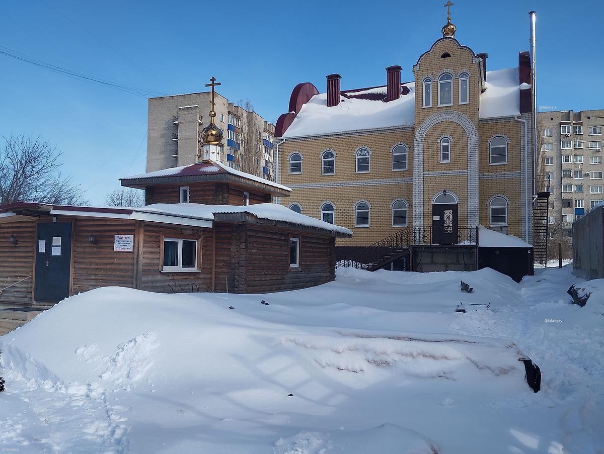 общий вид в ландшафте. Церковь Новомучеников и исповедников Церкви Русской, Елец (Елецкий район и г. Елец, Липецкая область)
