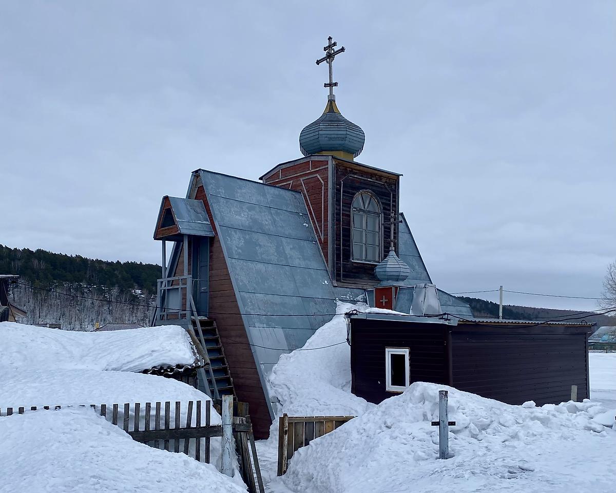 Вид с СЗ, фасады. Церковь Троицы Живоначальной (временная), Старочервово (Кемеровский район, Кемеровская область)