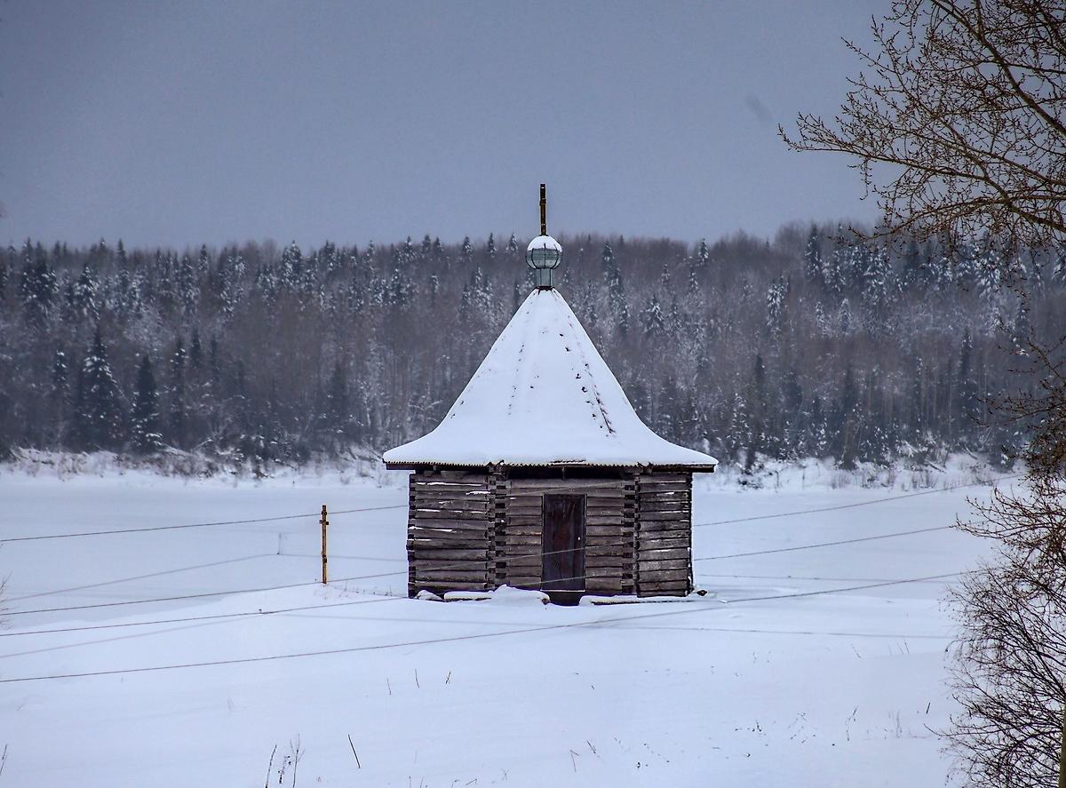 фасады. Неизвестная часовня, Ухтострово (Шеинская) (Холмогорский район, Архангельская область)