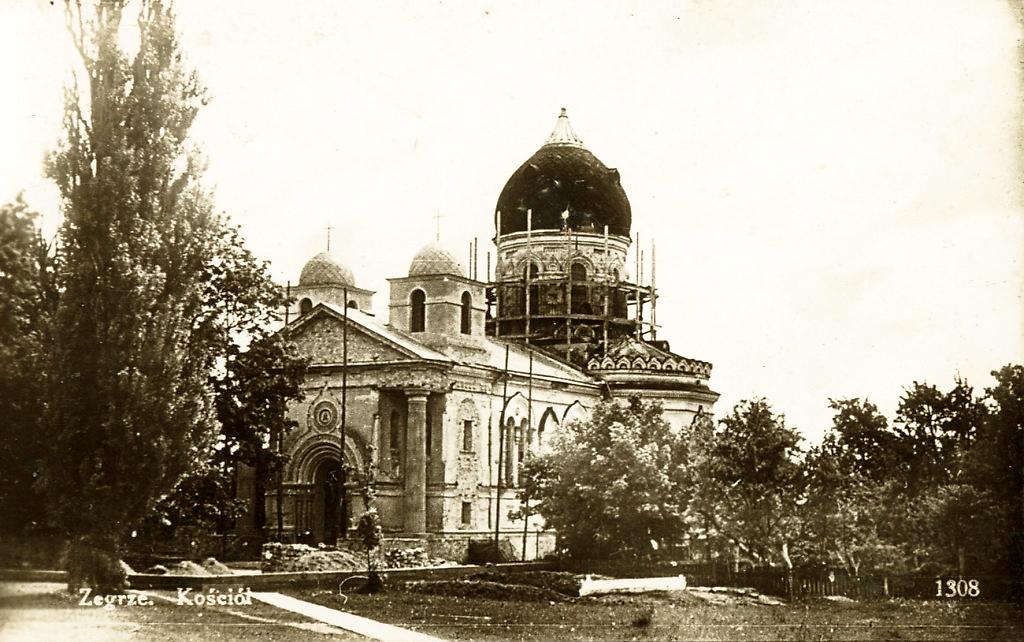 Перестройка храма в новом облике. Фото 1928 г. из приходского архива, архивная фотография. Церковь Петра и Павла, Зегрже (Мазовецкое воеводство, Польша)