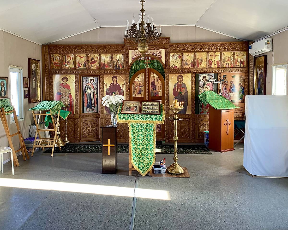 Вид на алтарь, интерьер и убранство. Церковь Троицы Живоначальной, Новокузнецк (Новокузнецкий район и г. Новокузнецк, Кемеровская область)