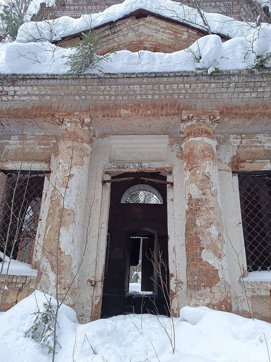 архитектурные детали. Церковь Троицы Живоначальной, Никола Мокрый, урочище (Галичский район, Костромская область)