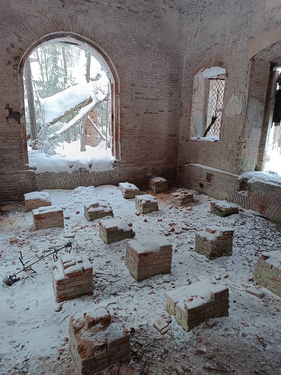 интерьер и убранство. Церковь Троицы Живоначальной, Никола Мокрый, урочище (Галичский район, Костромская область)