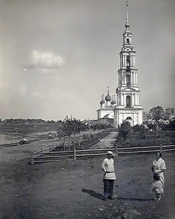 Конец 1920-х годов, архивная фотография. Собор Николая Чудотворца, Калязин (Калязинский район, Тверская область)