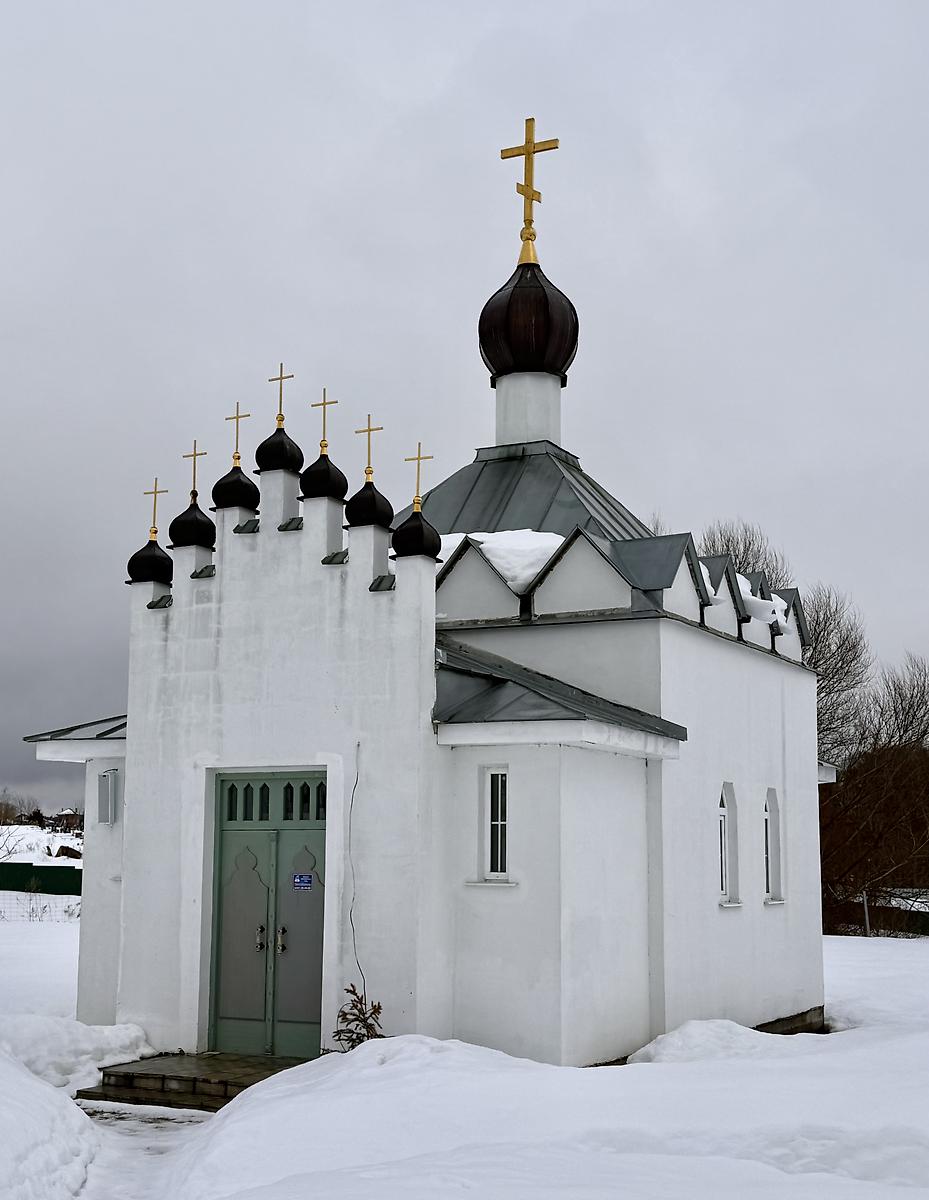 Вид с юго-запада, фасады. Церковь Успения Пресвятой Богородицы, Глазово (Серпуховский городской округ и гг. Протвино, Пущино, Московская область)