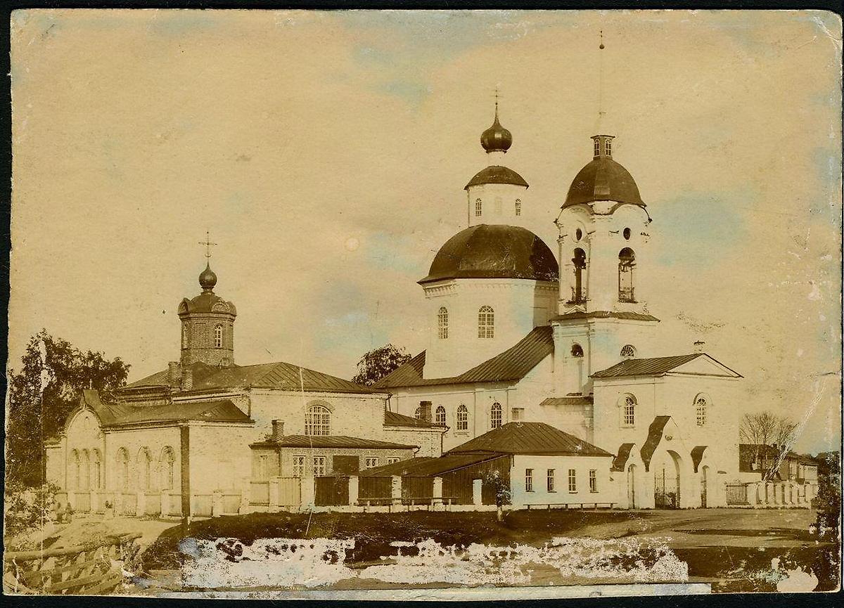 Никольская и Спасо-Преображенская церкви. 1912 г. , архивная фотография. Церковь Николая Чудотворца, Боровичи (Боровичский район, Новгородская область)