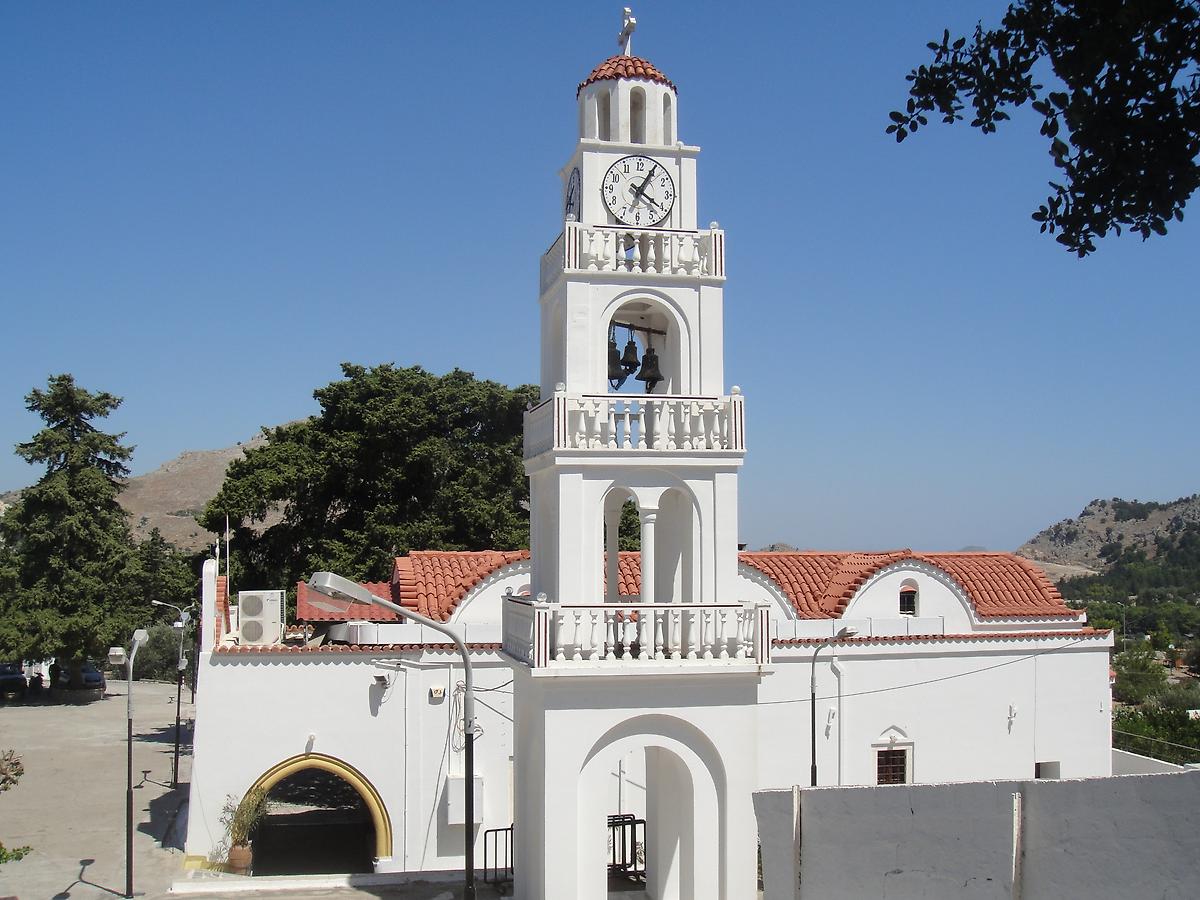 фасады. Монастырь Богородицы Цамбика, Архангелос (Южные Эгейские острова (Περιφέρεια Νοτίου Αιγαίου), Греция)