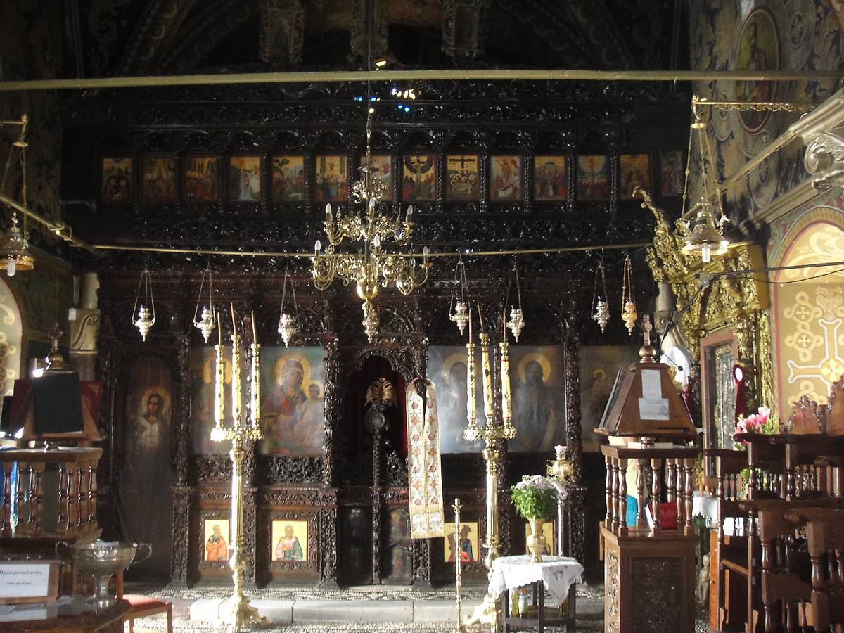 Нижний храм, интерьер и убранство. Монастырь Богородицы Цамбика, Архангелос (Южные Эгейские острова (Περιφέρεια Νοτίου Αιγαίου), Греция)